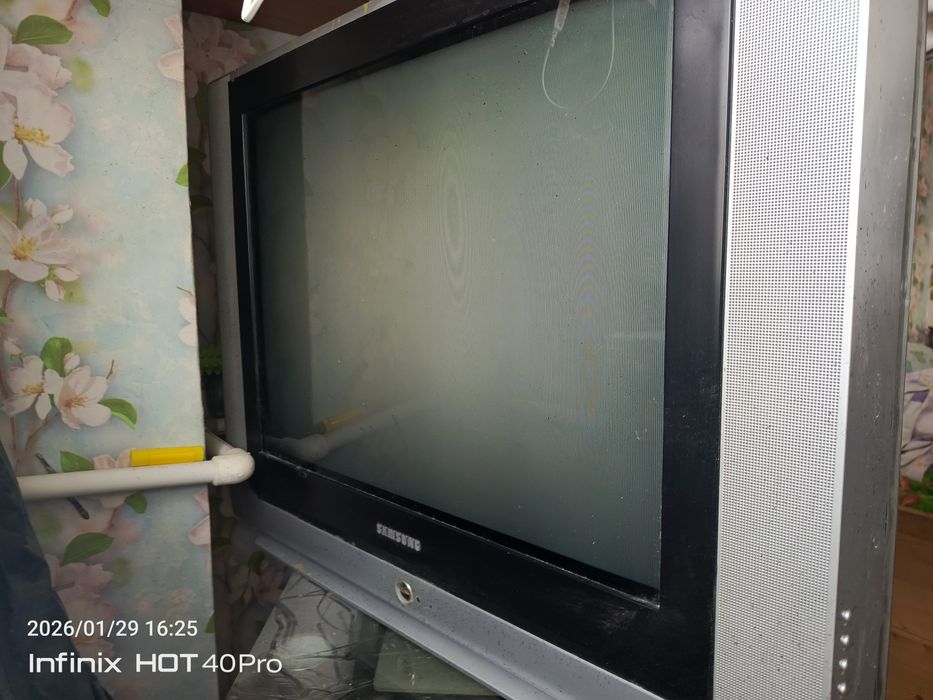 Телевизор рабочий