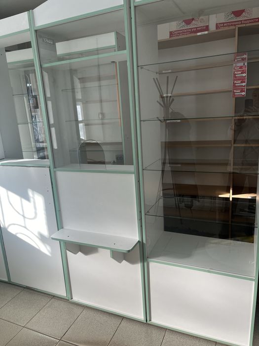 Продам аптечную мебель Срочно!