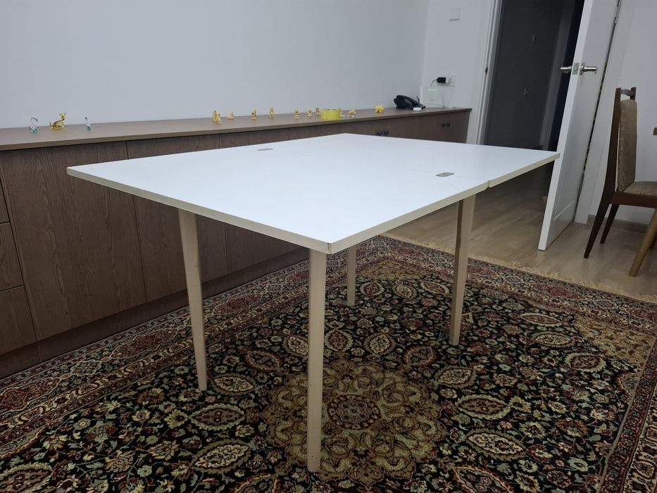 Продается стол раскладной