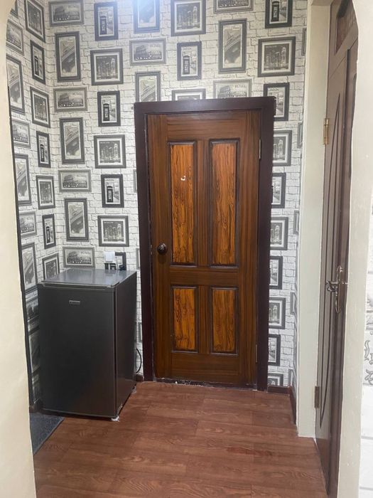 Ижарага квартира фаргона шахар Асака банк олдида