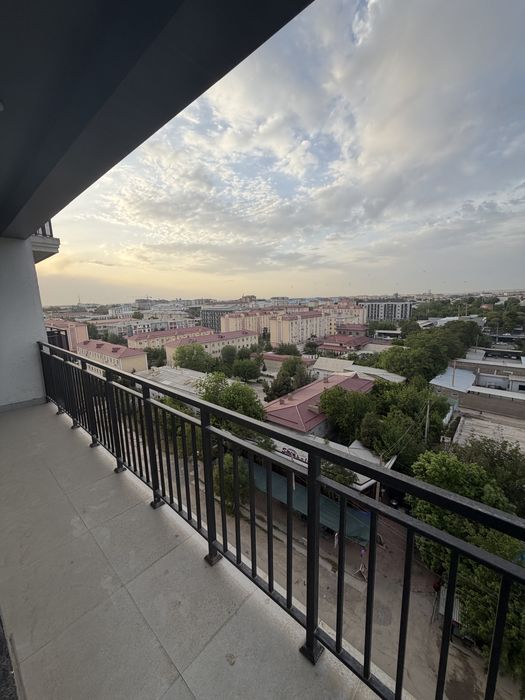 Qarshi 3 xonalik 90kv.m novostroyka