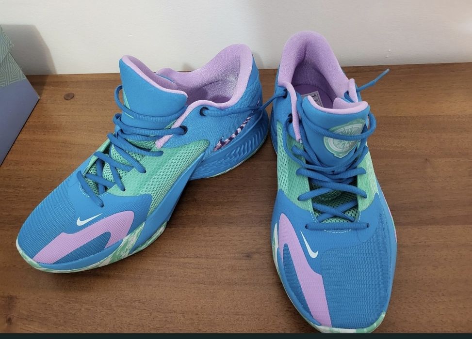 Adidasi Zoom Freak 4 Laser blue, marime 39
