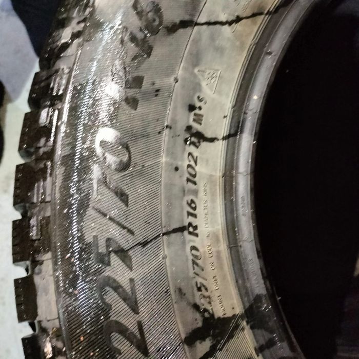 Продам зимние шины