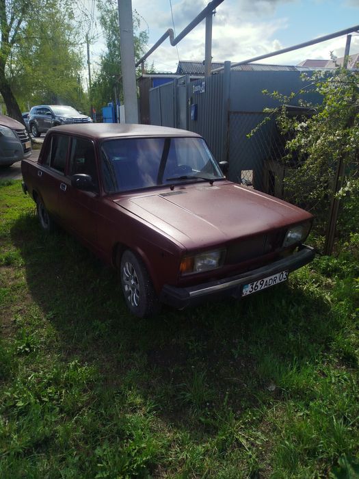 Продам ВАЗ 2105.