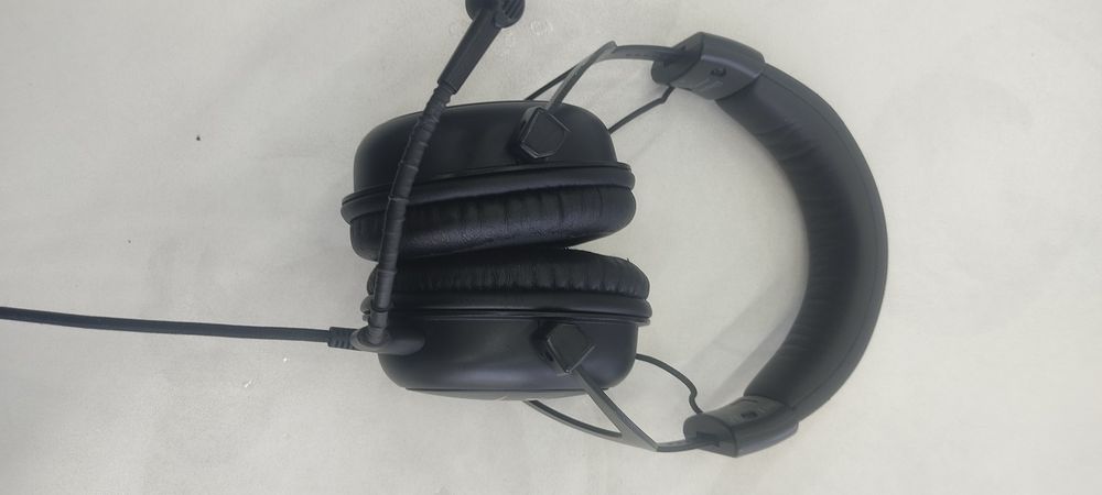 HyperX Cloud и Logitech G Pro X Superlight