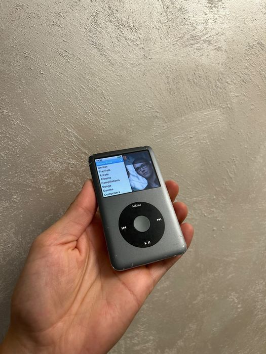 • Ipod Classic • 120gb • 2008 •