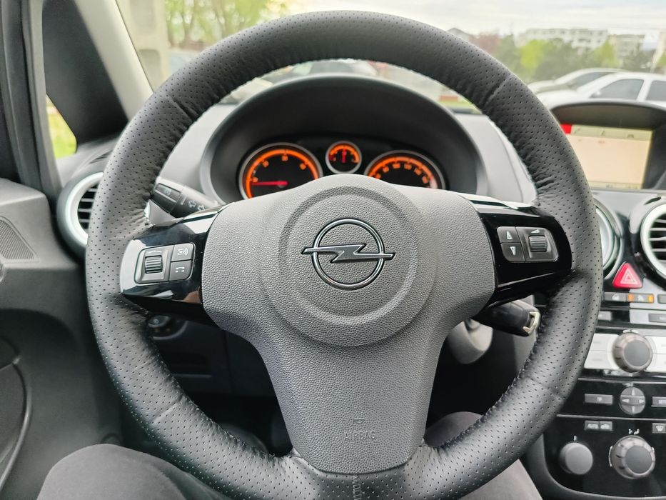 Opel CORSA D 2009 1.3 CDTI 75 CP