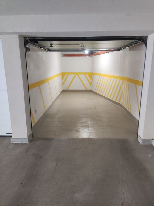 Дава се под наем Гараж / Паркомясто в София, Редута - 16 кв.м за 127.5 € - Снимка #3