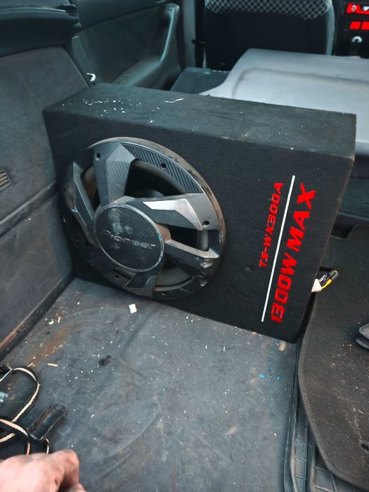 Бас каса Pioner 1300w