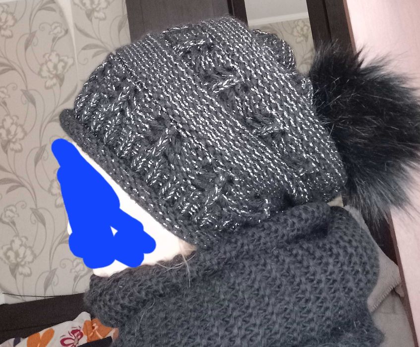 Продам набор шапка и снуд