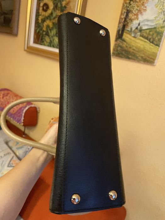 Poseta umar Musette neagra