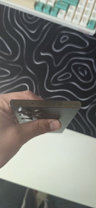 Vand Samsung S24Ultra 12gb ram si 256gb stocare