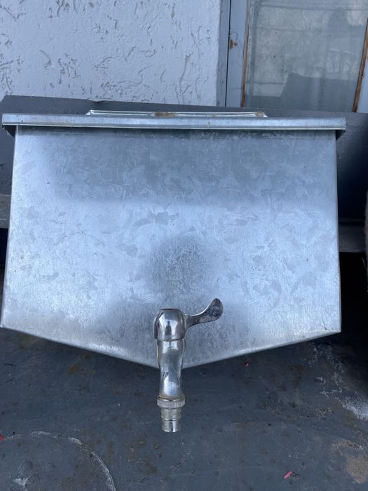 Продам умывальник