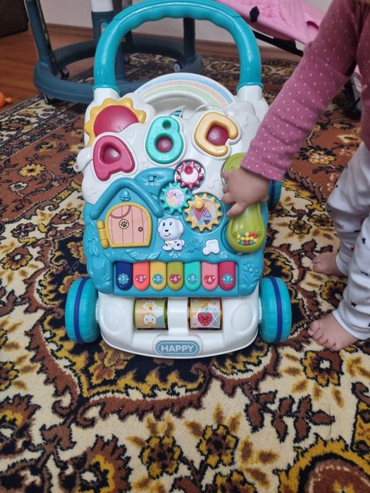 Толокар с бизибордом