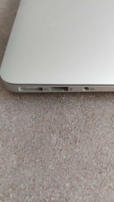 Laptop Apple MacBook Air 2017 13 inch