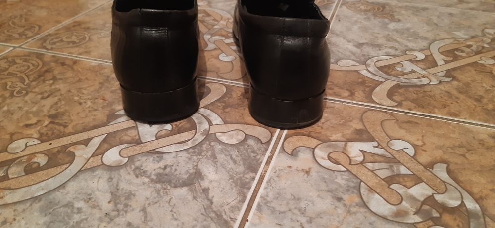 Продам туфли б/у