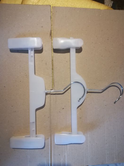 Umerașe Clips Alb și Negru Rezistente