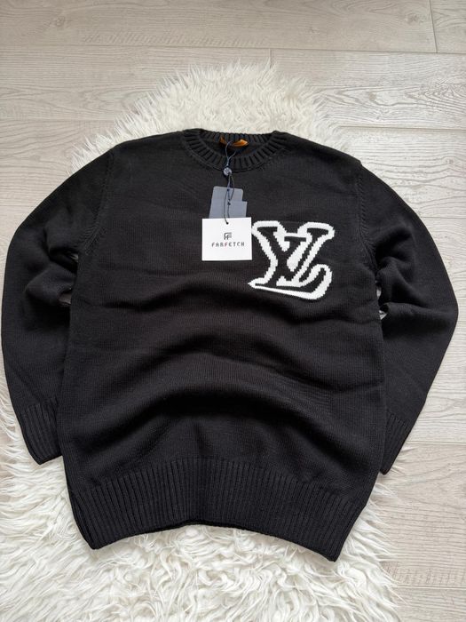 Pulover clasic LV, guler rotund