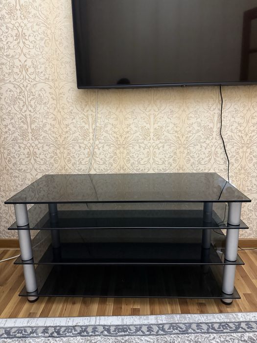 Журнальный столик (под телевизор)