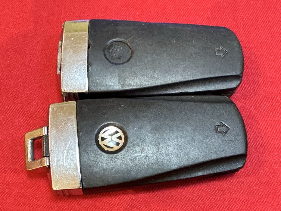 Смарт ключ VW Pasat B6/B7CC/ оригинален с 3бутона