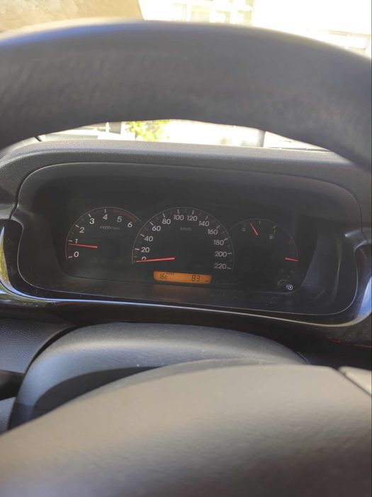 Honda FR-V 2.2 i-CDTi