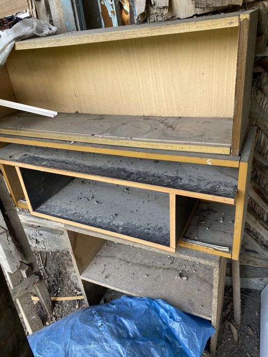 Полки по 1000 тг