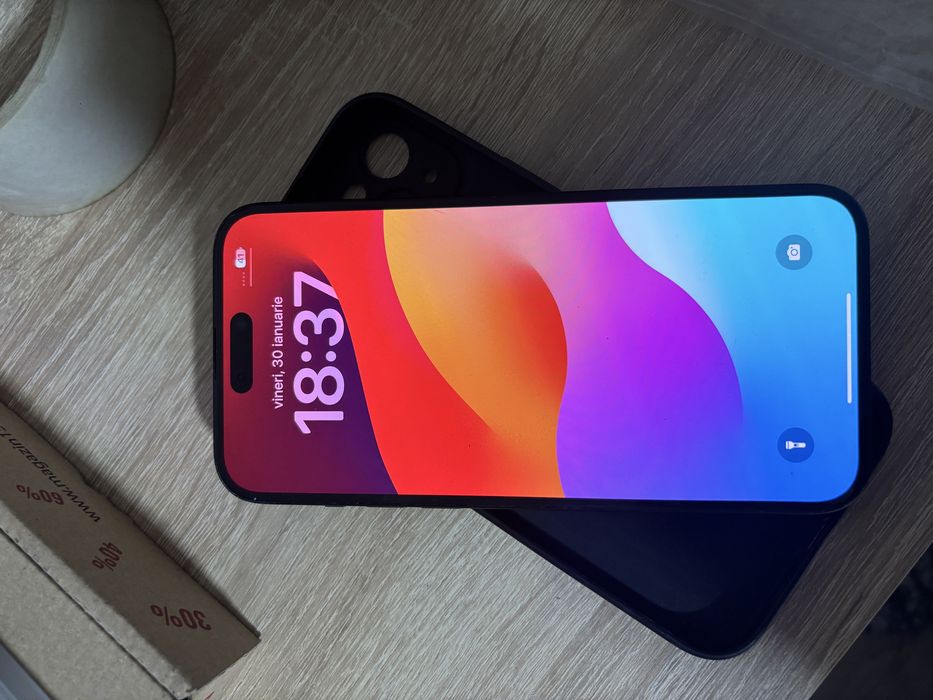 Iphone 15 plus black