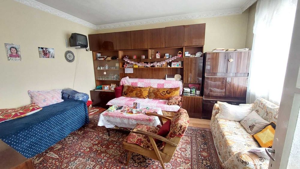 Продава се Етаж от къща в Варна, Трошево - 150 кв.м за 1467 €/кв.м - Снимка #1
