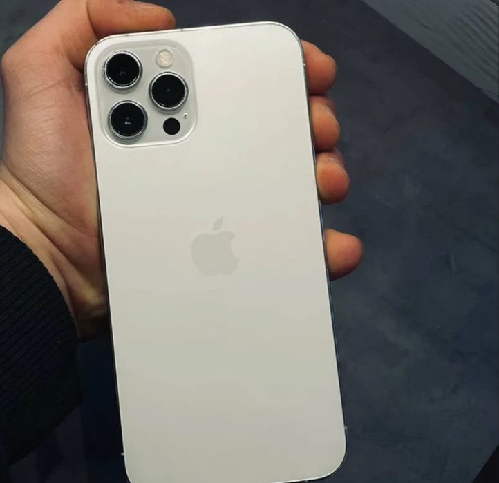 Iphone 12 pro max 250 000