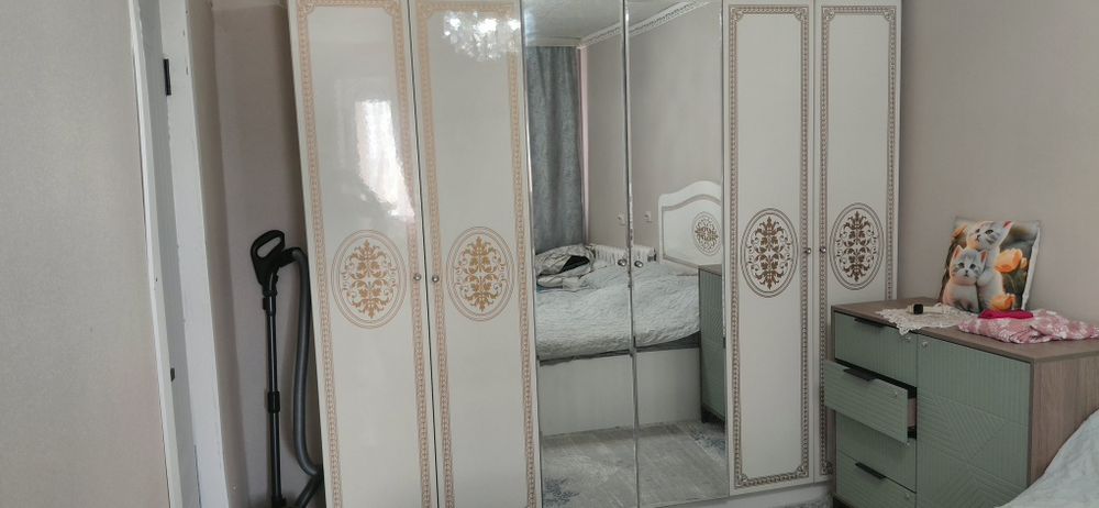 спальный гарнитур мебел
