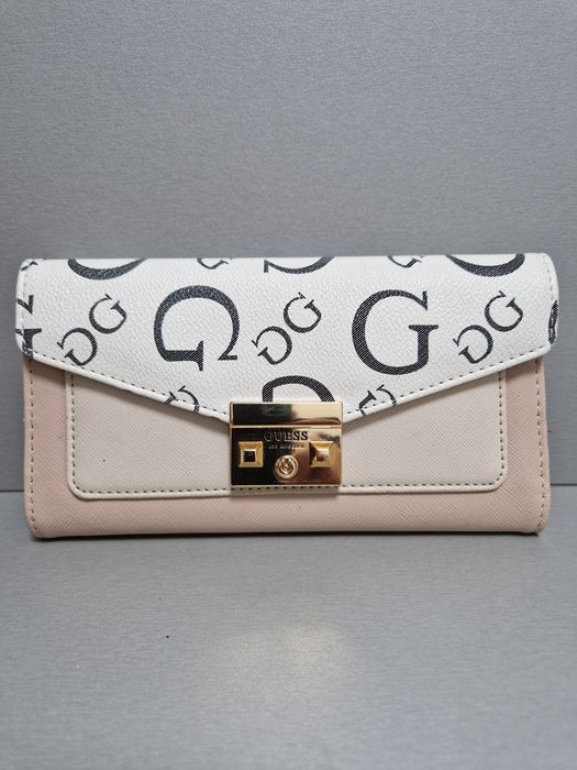 GUESS Оригинално портмоне