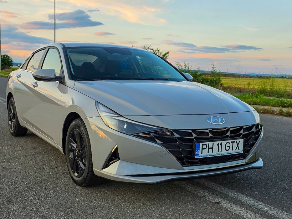 Hyundai Elantra Limited 2021 1.6 39.760km Proprietar
