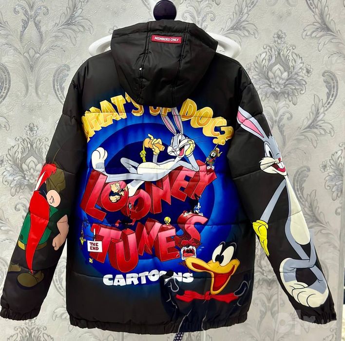 Мужская куртка Looney Tunes из Америки
