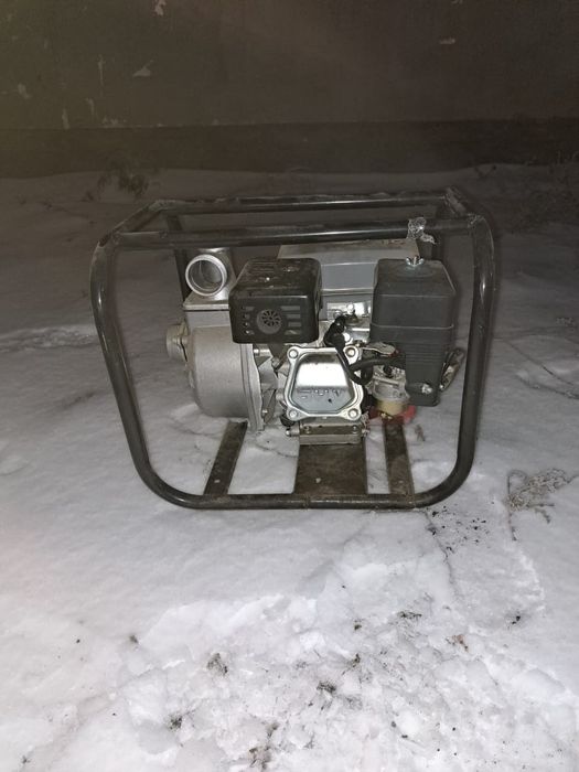 Продам водяная насос