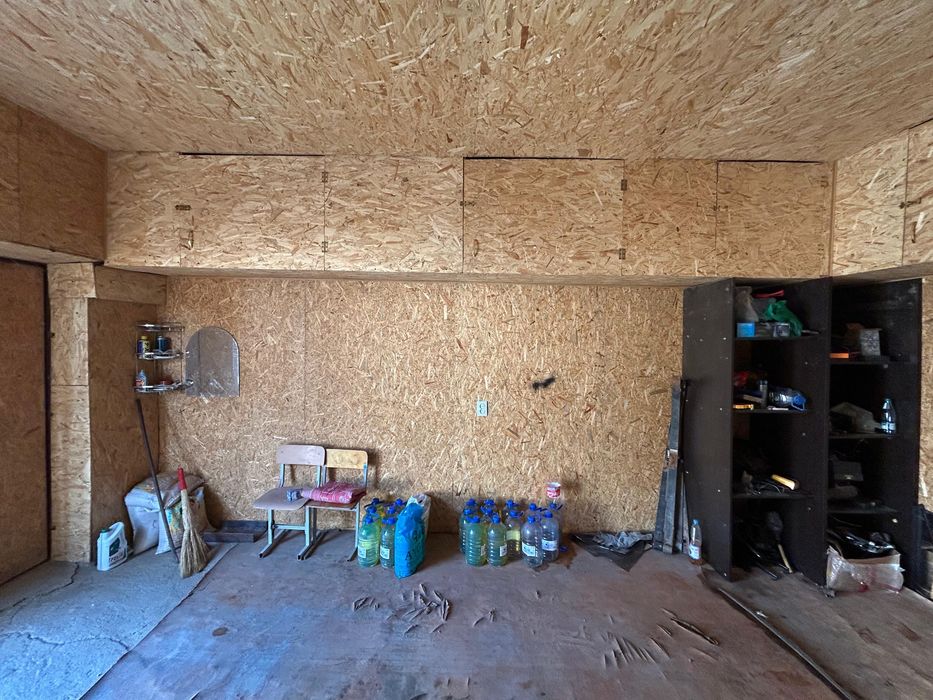 Продам гараж в центре города