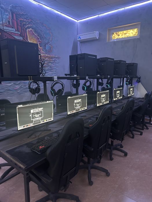 Таййор бизнес 20та комплект яхши компютерлар.