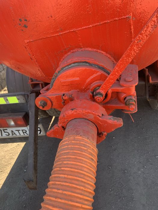 Продам Ассенизатор газ 3307