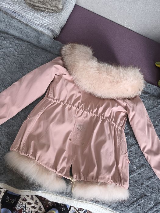 Продам парку зима 44р