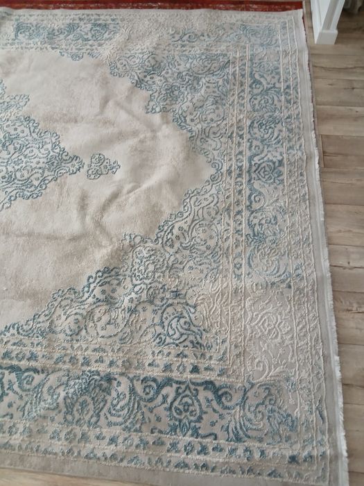 Продам хороший ковёр