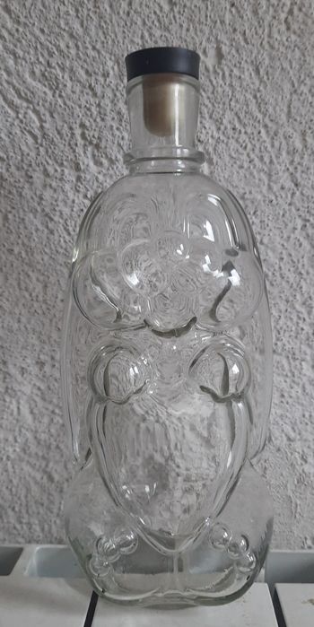 Стъклена бутилка с формата на заек - 0.750 л.