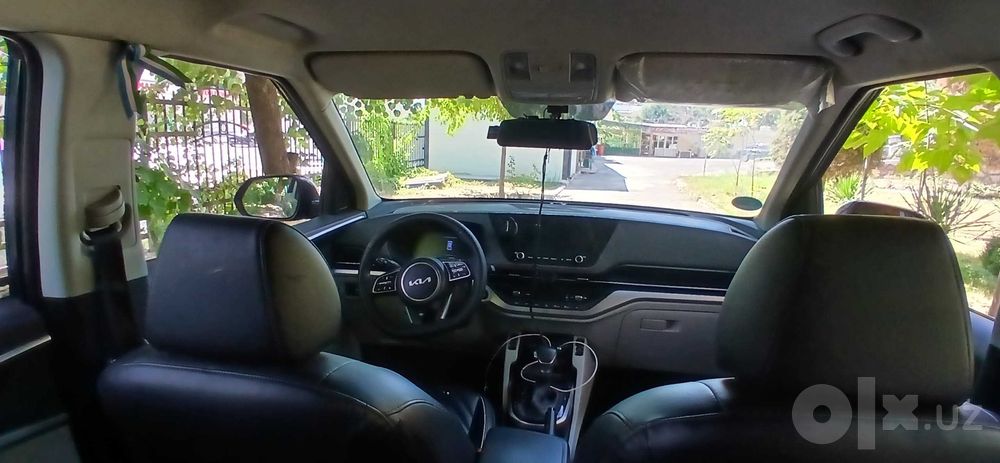 Продам Kia Carens 2024