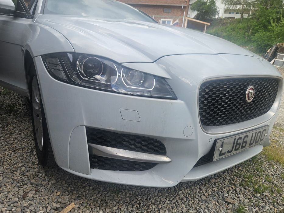 Предна броня за Jaguar Xf R-sport