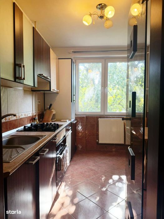 Apartament 2 camere de închiriat, etaj 2 – Podgoria