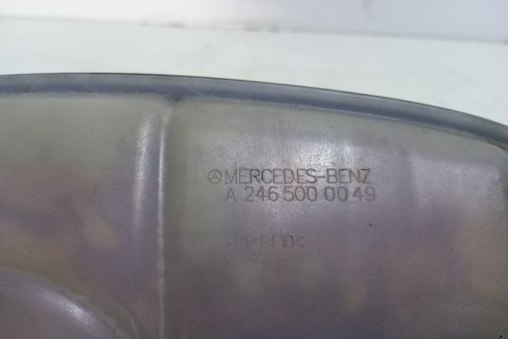Vas expansiune A2465000049 Mercedes-Benz GLA-Class X156