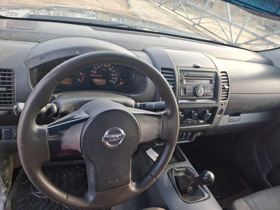 Nissan Navara D40