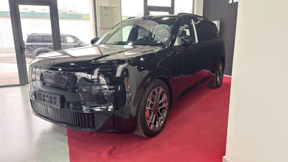 lynk&co 900 1.5 L с пробегом 5.000км