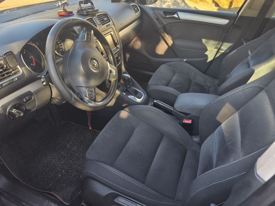 VOLKSWAGEN Golf 2012 — imagine 2