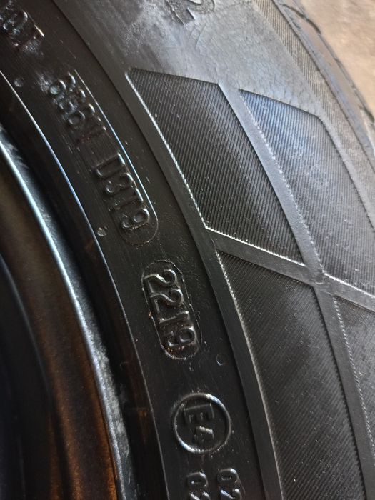 Dacia Duster 215/65/16 Continental