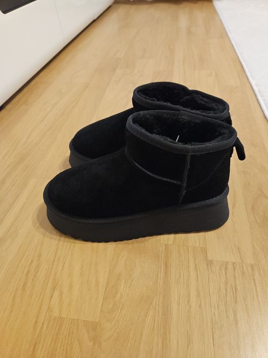 UGG piele naturala