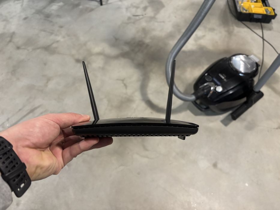 Безжичен рутер TP-Link TL-MR6400, 4G LTE, N300